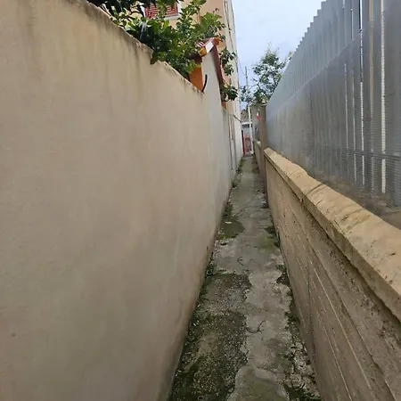 Tra Mare E Terra Reggio Calabria * Lazzaro